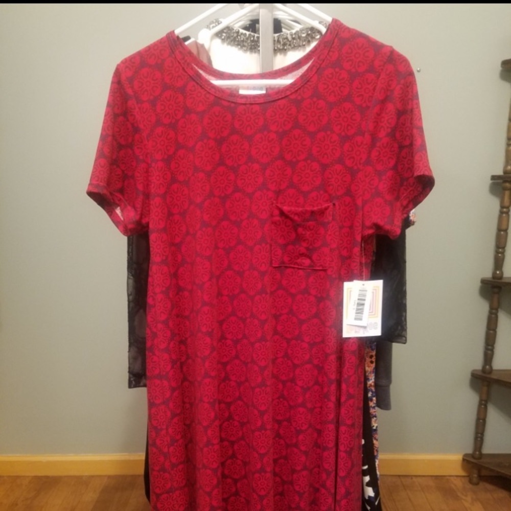 Brand new with tags Lularoe Carly dress